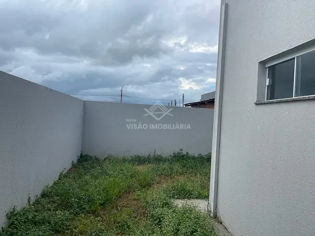 Casa 2 quartos e 1 banheiro, à venda, no bairro Jardim Oriente em Sinop