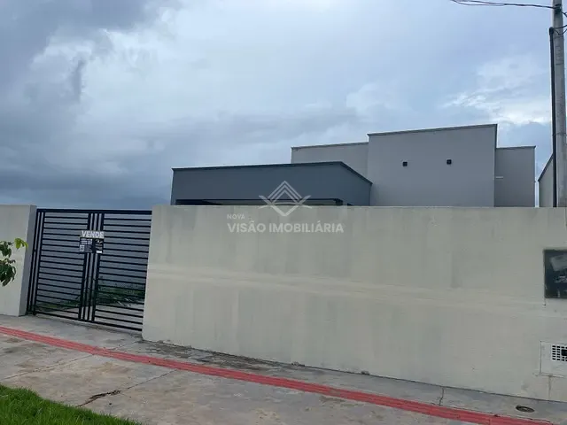 Casa 2 quartos e 1 banheiro, à venda, no bairro Jardim Oriente em Sinop