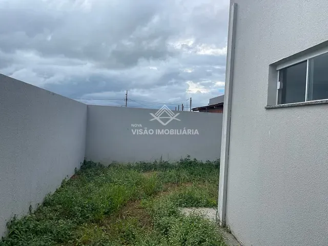 Casa 2 quartos e 1 banheiro, à venda, no bairro Jardim Oriente em Sinop