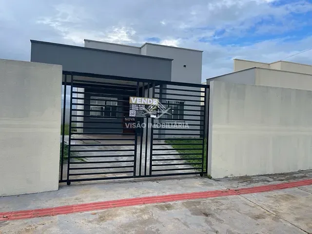 Casa 2 quartos e 1 banheiro, à venda, no bairro Jardim Oriente em Sinop
