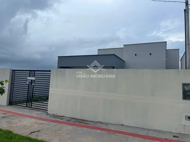 Casa 2 quartos e 1 banheiro, à venda, no bairro Jardim Oriente em Sinop
