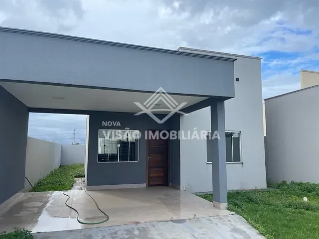 Casa 2 quartos e 1 banheiro, à venda, no bairro Jardim Oriente em Sinop
