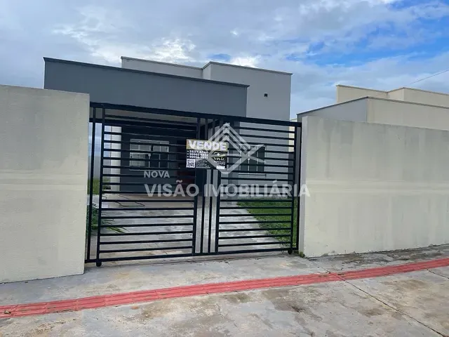 Casa 2 quartos e 1 banheiro, à venda, no bairro Jardim Oriente em Sinop