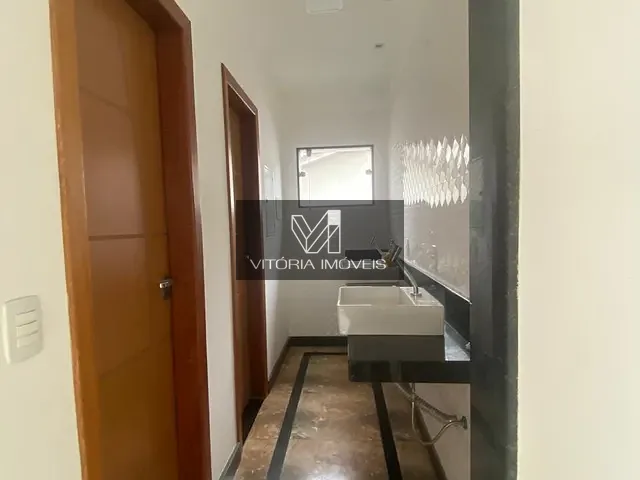 Casa para alugar, no bairro Jardim Camburi em Vitória