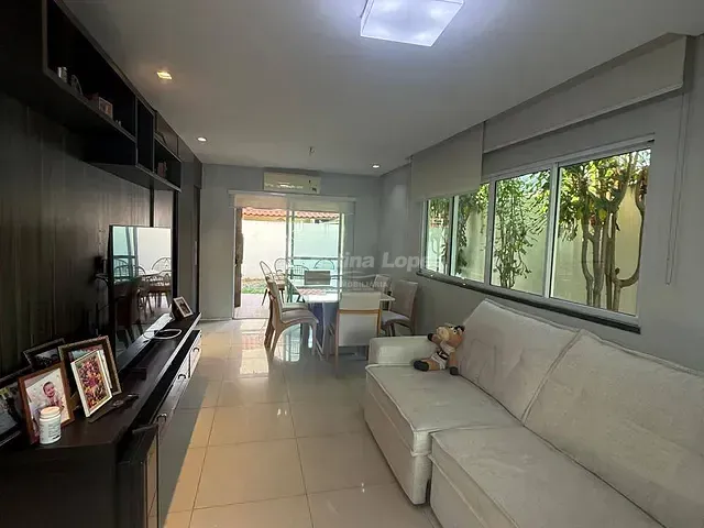 Casa 4 quartos e 5 banheiros, à venda, no bairro Morros em Teresina