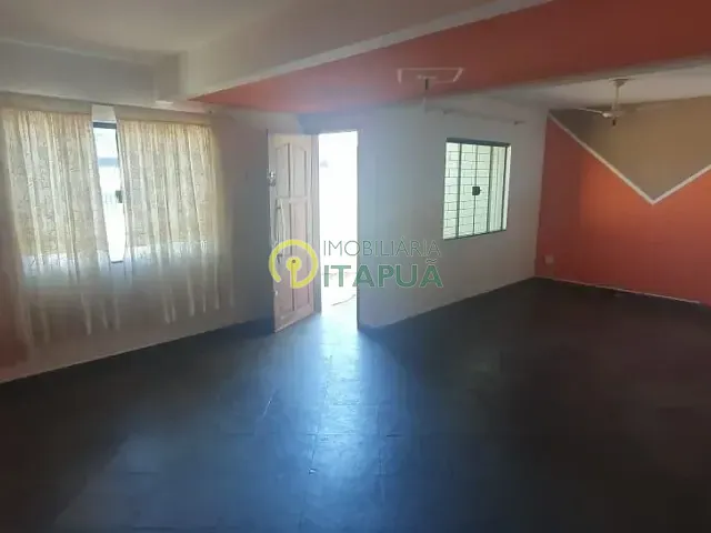 Casa com 180m² 3 quartos e 2 banheiros, à venda, no bairro Igapó em Londrina