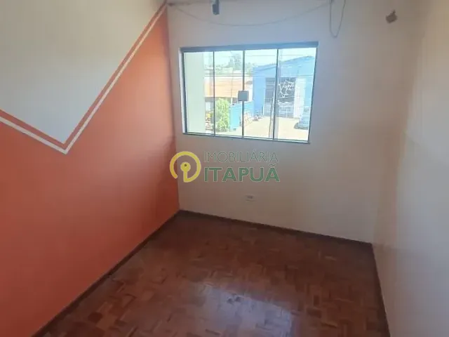 Casa com 180m² 3 quartos e 2 banheiros, à venda, no bairro Igapó em Londrina