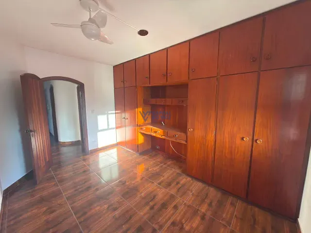 Casa 4 quartos e 5 banheiros, à venda, no bairro Jardim Esplanada II em São José dos Campos