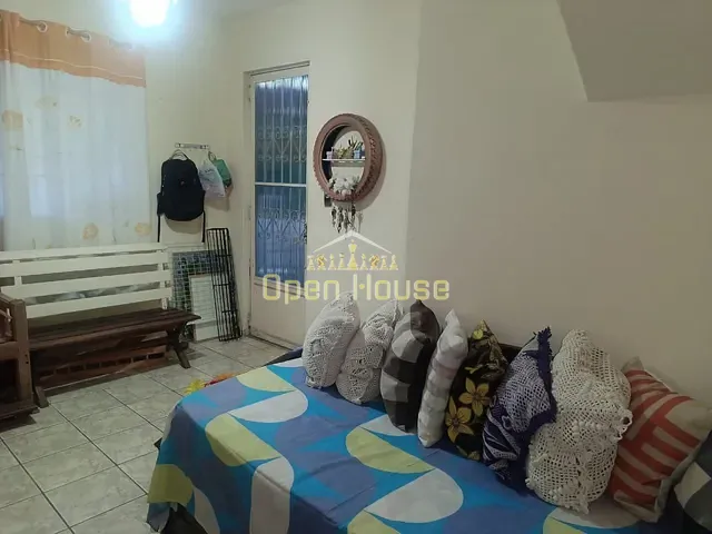 Casa com 90m² 3 quartos e 2 banheiros, à venda, no bairro Colônia Santo Antônio em Barra Mansa