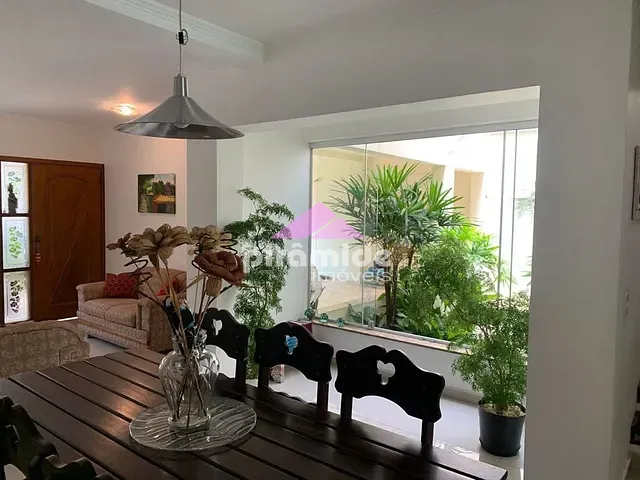 Casa com 512m² 5 quartos e 5 banheiros, à venda, no bairro Jardim Aquarius em São José dos Campos