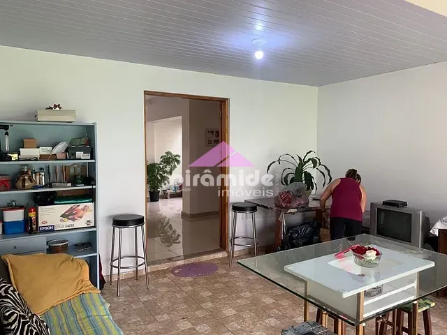Casa com 512m² 5 quartos e 5 banheiros, à venda, no bairro Jardim Aquarius em São José dos Campos