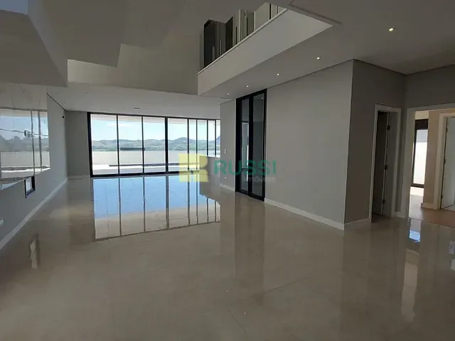 Casa com 465m² 5 quartos e 7 banheiros, para alugar, no bairro Condomínio Residencial Alphaville em São José dos Campos
