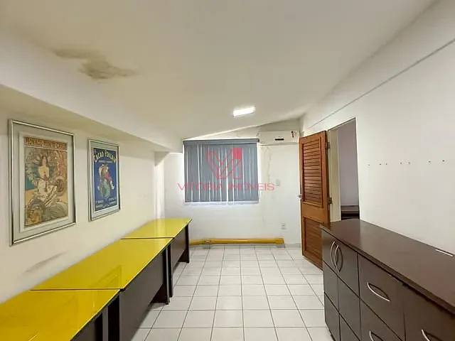 Casa à venda, no bairro Barro Vermelho em Vitória