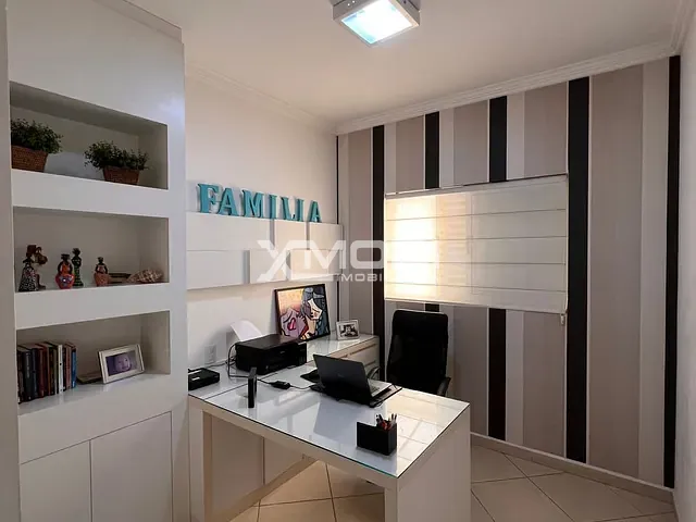 Casa com 600m² 4 quartos e 5 banheiros, à venda, no bairro Parque das Laranjeiras em Itatiba