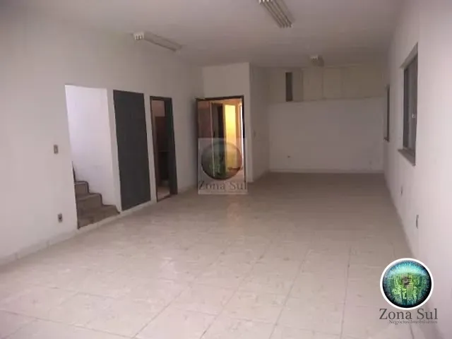 Casa com 500m² 3 quartos e 5 banheiros, para alugar, no bairro Centro em Sorocaba