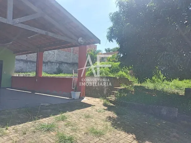 Casa com 1020m² 1 quarto e 2 banheiros, à venda, no bairro São Gonçalo em Taubaté