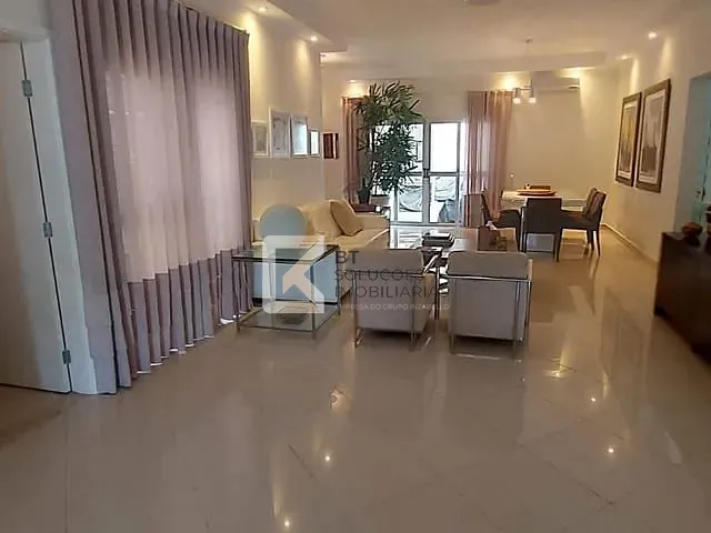 Casa com 360m² 5 quartos e 6 banheiros, à venda, no bairro Vila Suíça em Indaiatuba