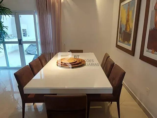 Casa com 360m² 5 quartos e 6 banheiros, à venda, no bairro Vila Suíça em Indaiatuba