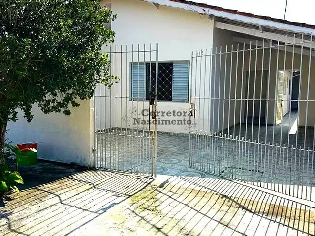 Casa com 180m², à venda, no bairro Jardim Maria Amélia em Jacareí