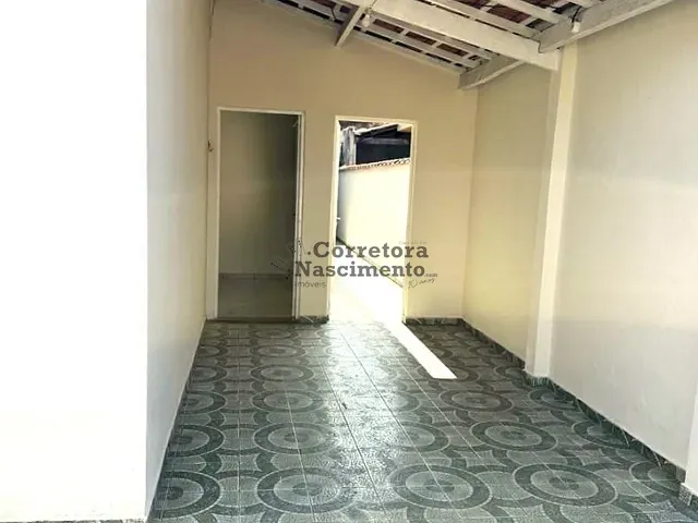 Casa com 180m², à venda, no bairro Jardim Maria Amélia em Jacareí