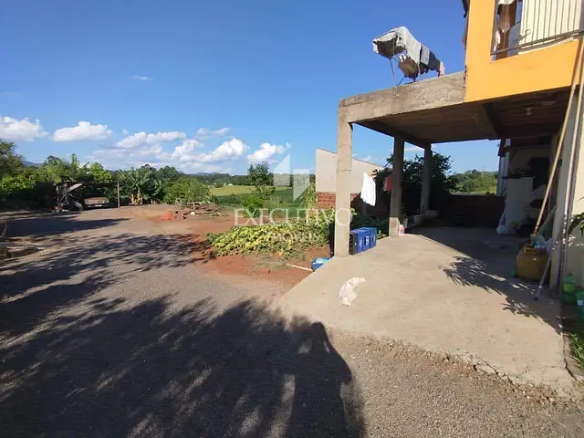 Casa 3 quartos e 2 banheiros, à venda, no bairro Dom Pedro II em Arroio do Meio