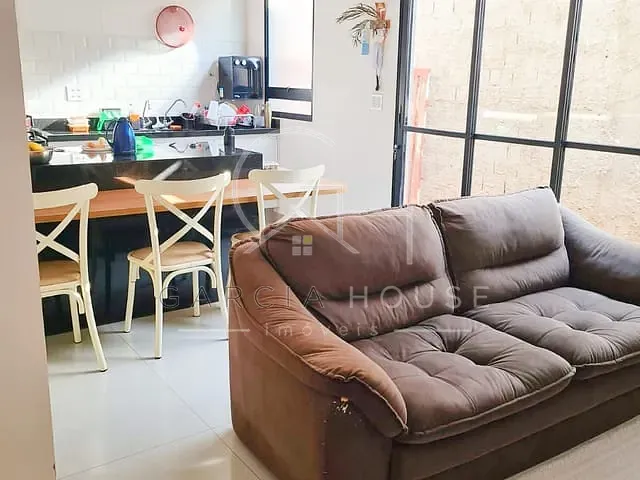 Casa com 250m² 3 quartos e 1 banheiro, à venda, no bairro
Jardim Maria Regina em Jardinópolis