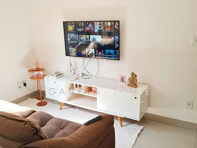 Casa com 250m² 3 quartos e 1 banheiro, à venda, no bairro
Jardim Maria Regina em Jardinópolis
