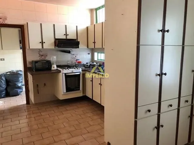 Casa com 359m² 3 quartos e 3 banheiros, à venda, no bairro Centro em Salto