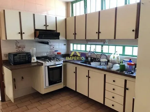 Casa com 359m² 3 quartos e 3 banheiros, à venda, no bairro Centro em Salto