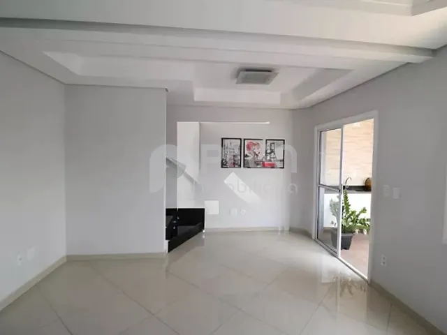 Casa 3 quartos e 4 banheiros, à venda, no bairro Água Fria em São Paulo