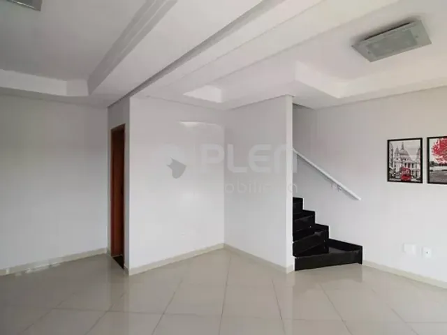 Casa 3 quartos e 4 banheiros, à venda, no bairro Água Fria em São Paulo