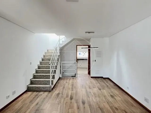 Casa com 125m² 3 quartos e 5 banheiros, à venda, no bairro Vila Romano em São Paulo