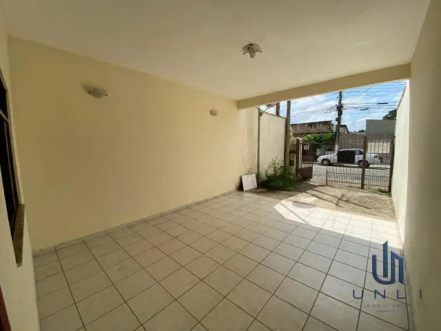 Casa 2 quartos e 2 banheiros, à venda, no bairro Limoeiro em Volta Redonda