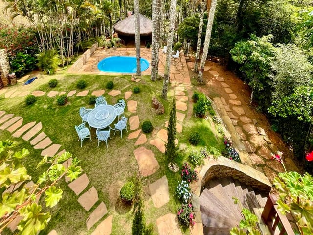Casa com 1387m² 5 quartos e 5 banheiros, à venda, no bairro Bosque da Ribeira em Nova Lima