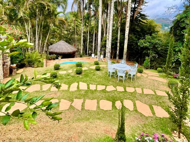 Casa com 1387m² 5 quartos e 5 banheiros, à venda, no bairro Bosque da Ribeira em Nova Lima