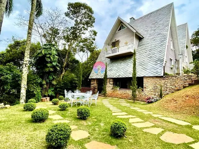 Casa com 1387m² 5 quartos e 5 banheiros, à venda, no bairro Bosque da Ribeira em Nova Lima