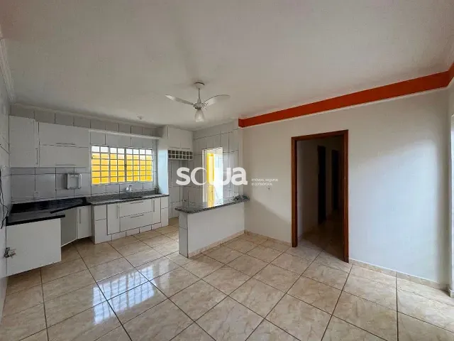 Casa com 250m², à venda, no bairro Parque Jambeiro em Campinas