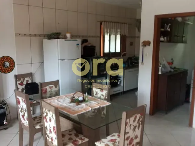 Casa com 144m² 2 quartos e 1 banheiro, à venda, no bairro Fragata em Pelotas