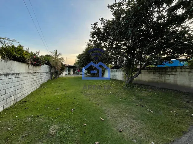 Casa com 1165m² 7 quartos e 3 banheiros, à venda, no bairro Porto Novo em Caraguatatuba