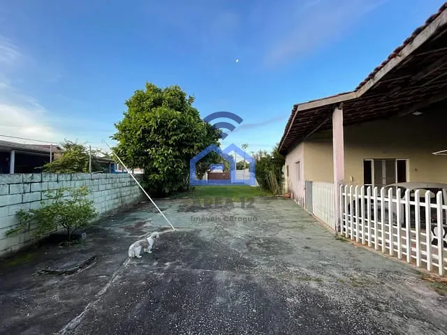 Casa com 1165m² 7 quartos e 3 banheiros, à venda, no bairro Porto Novo em Caraguatatuba