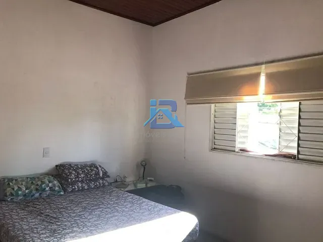 Casa com 250m² 3 quartos e 1 banheiro, à venda, no bairro Vila Brasileira em Itatiba