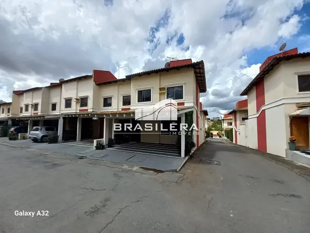 Casa com 160m² 3 quartos e 4 banheiros, à venda, no bairro Jardim Planalto em Goiânia