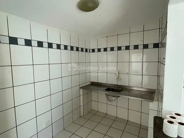 Casa com 180m² 2 quartos e 2 banheiros, à venda, no bairro Parque Piauí em Teresina