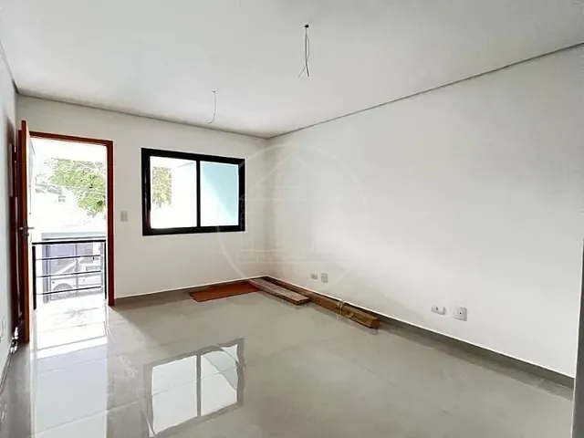 Casa com 80m² 3 quartos e 4 banheiros, à venda, no bairro Vila Santana em São Paulo