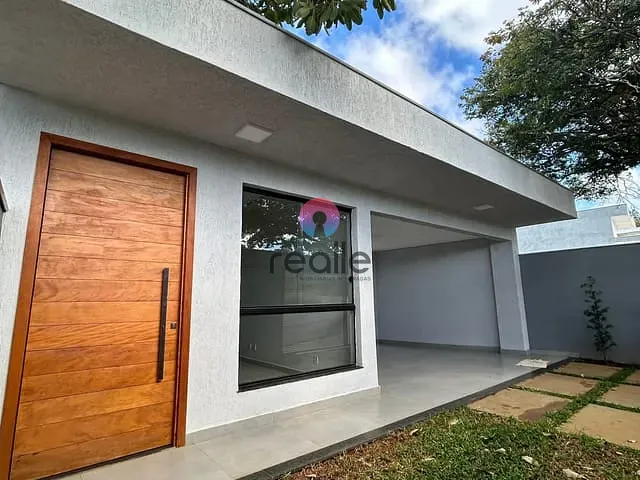 Casa com 319m² 3 quartos e 1 banheiro, à venda, no bairro Novo Santos Dumont em Lagoa Santa