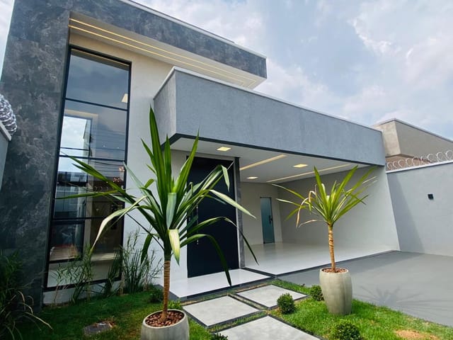 Foto do Casa - Casa à venda no Residencial Porto Seguro com 3 suítes piscina e 4 vagas de garagem em Goiânia GO | Home Gyn Imóveis Ltda