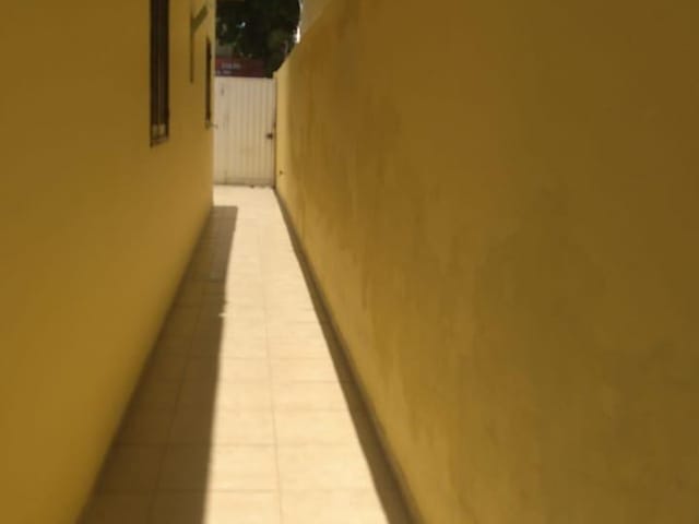Casa 2 quartos e 1 banheiro, à venda, no bairro Parque Jóquei Club em Campos dos Goytacazes