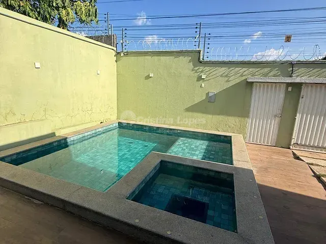 Casa 3 quartos e 3 banheiros, à venda, no bairro Satélite em Teresina