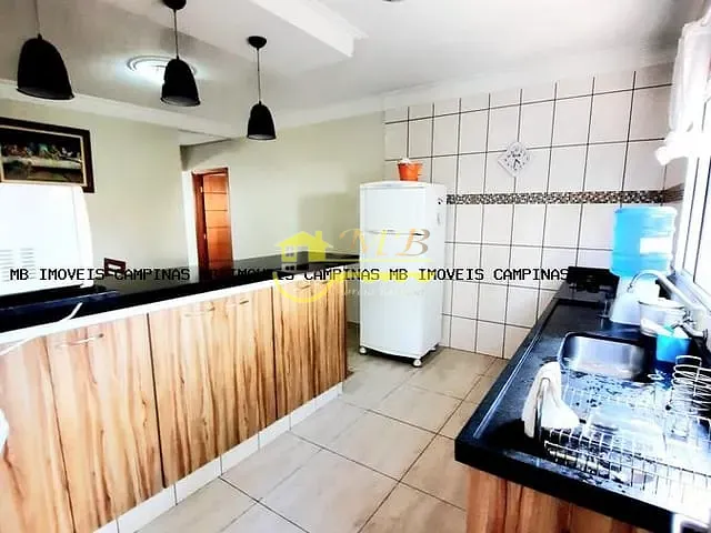 Casa com 360m² 2 quartos e 1 banheiro, à venda, no bairro Vila Aeroporto em Campinas