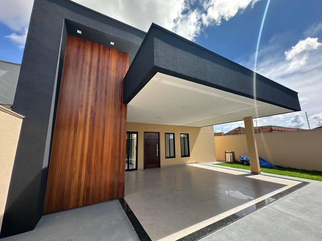 Casa com 300m² 3 quartos e 1 banheiro, à venda, no bairro Jardim Londrina em Sinop